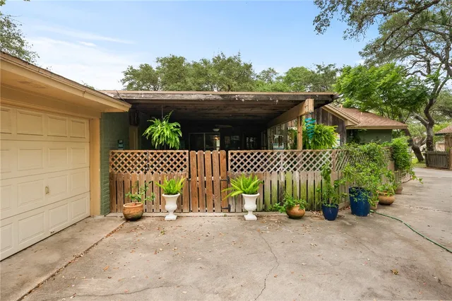 $364,000 | 1965 Chandler Place, Ingleside, TX 78362