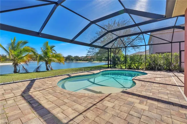 $620,000 | 2822 Inlet Cove Lane West, Naples, FL 34120