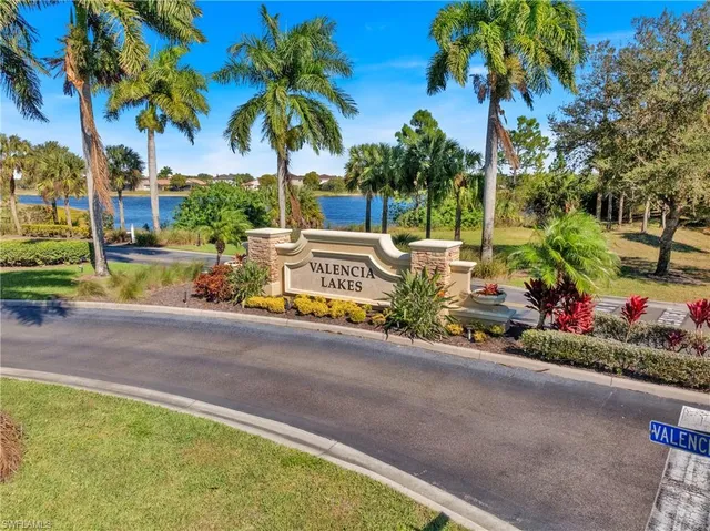 $620,000 | 2822 Inlet Cove Lane West, Naples, FL 34120