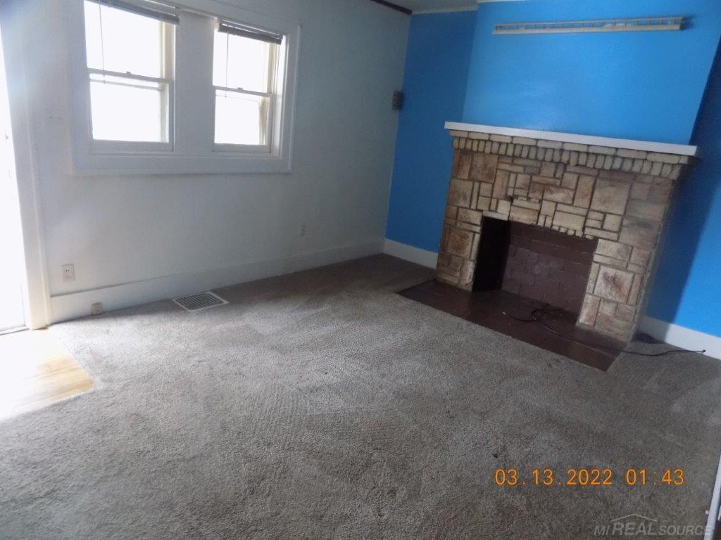 14538 East 9 Mile Road, Unit 1 Eastpointe, MI 48021 - Photo 5 of 10