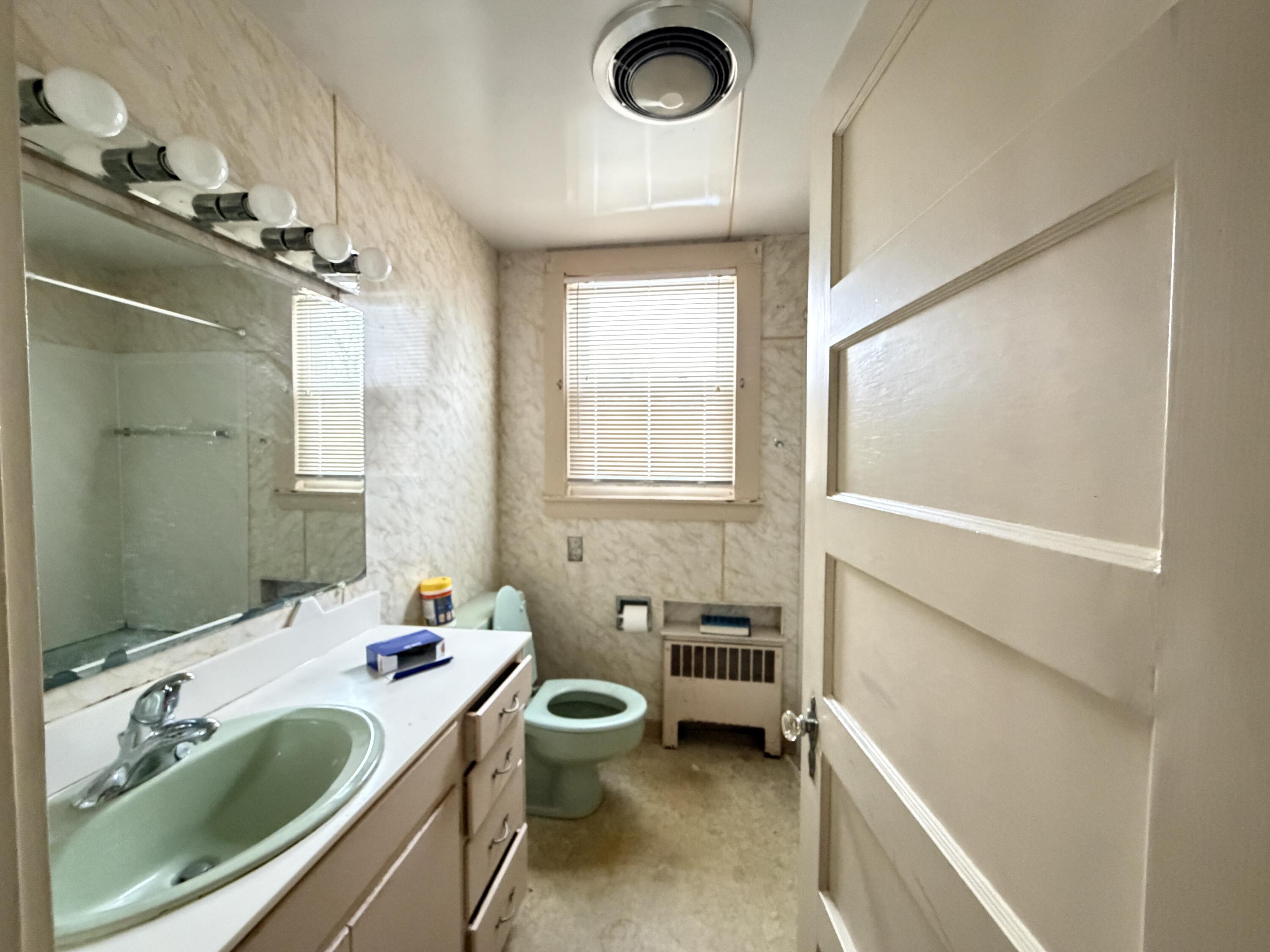 28 Sargent Street Westbrook, ME 04092 - Photo 16 of 56 16