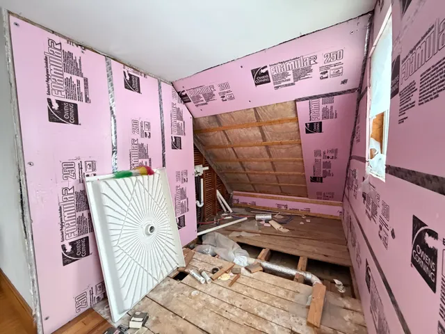 $369,000 | 28 Sargent Street, Westbrook, ME 04092