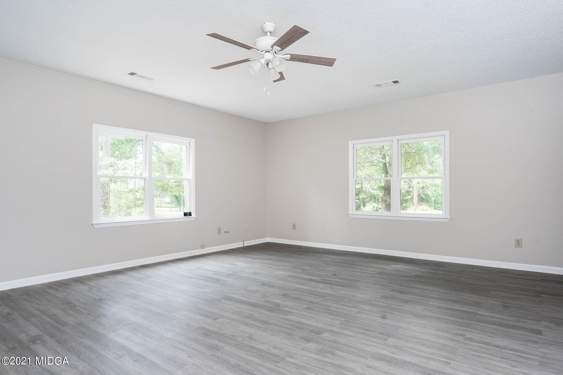 200 Walnut Ridge Drive Macon, GA 31211 - Photo 4 of 21 DSC08180