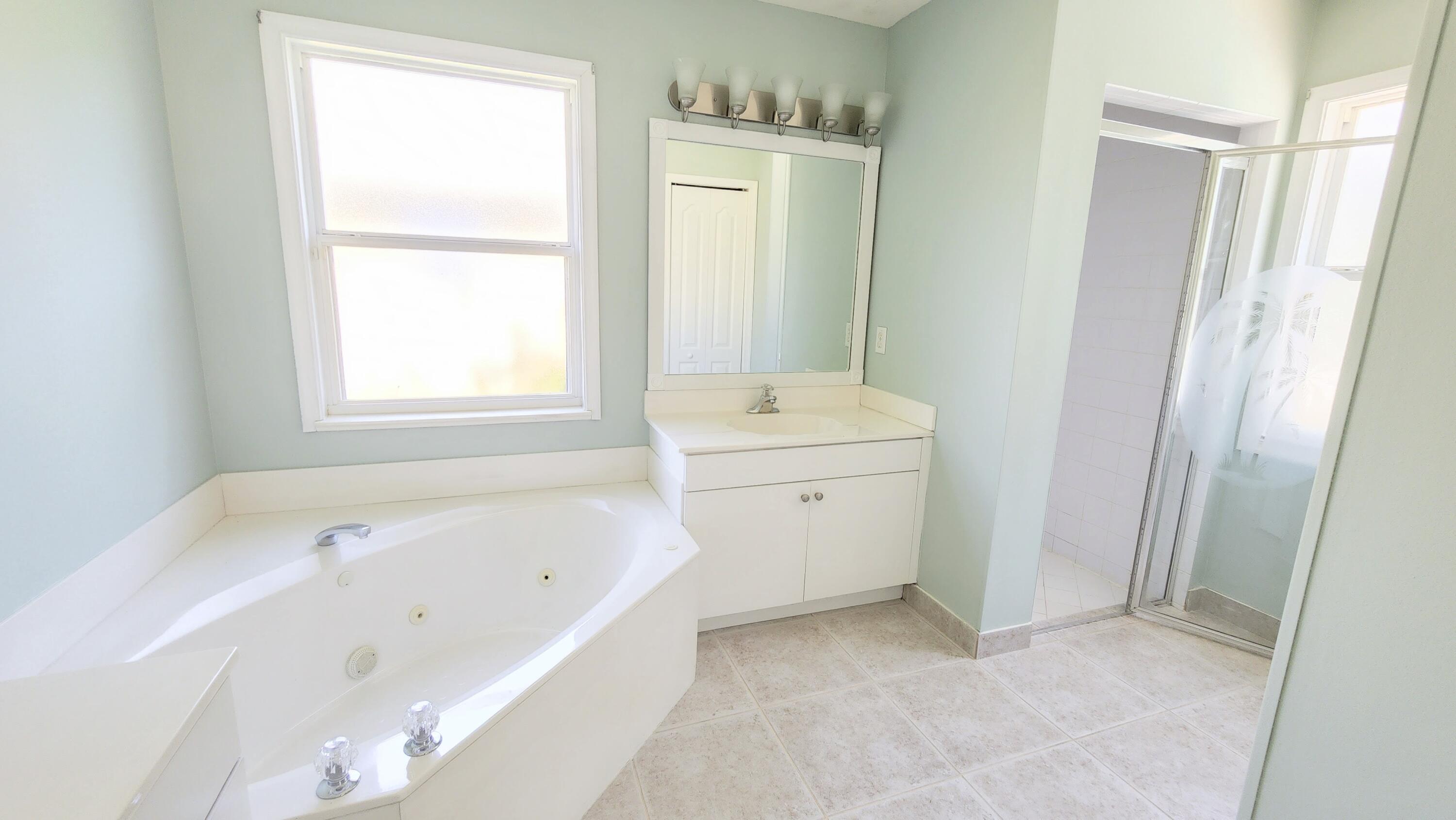 2464 Southwest Omega Way Stuart, FL 34997 - Photo 19 of 70 Master Bath