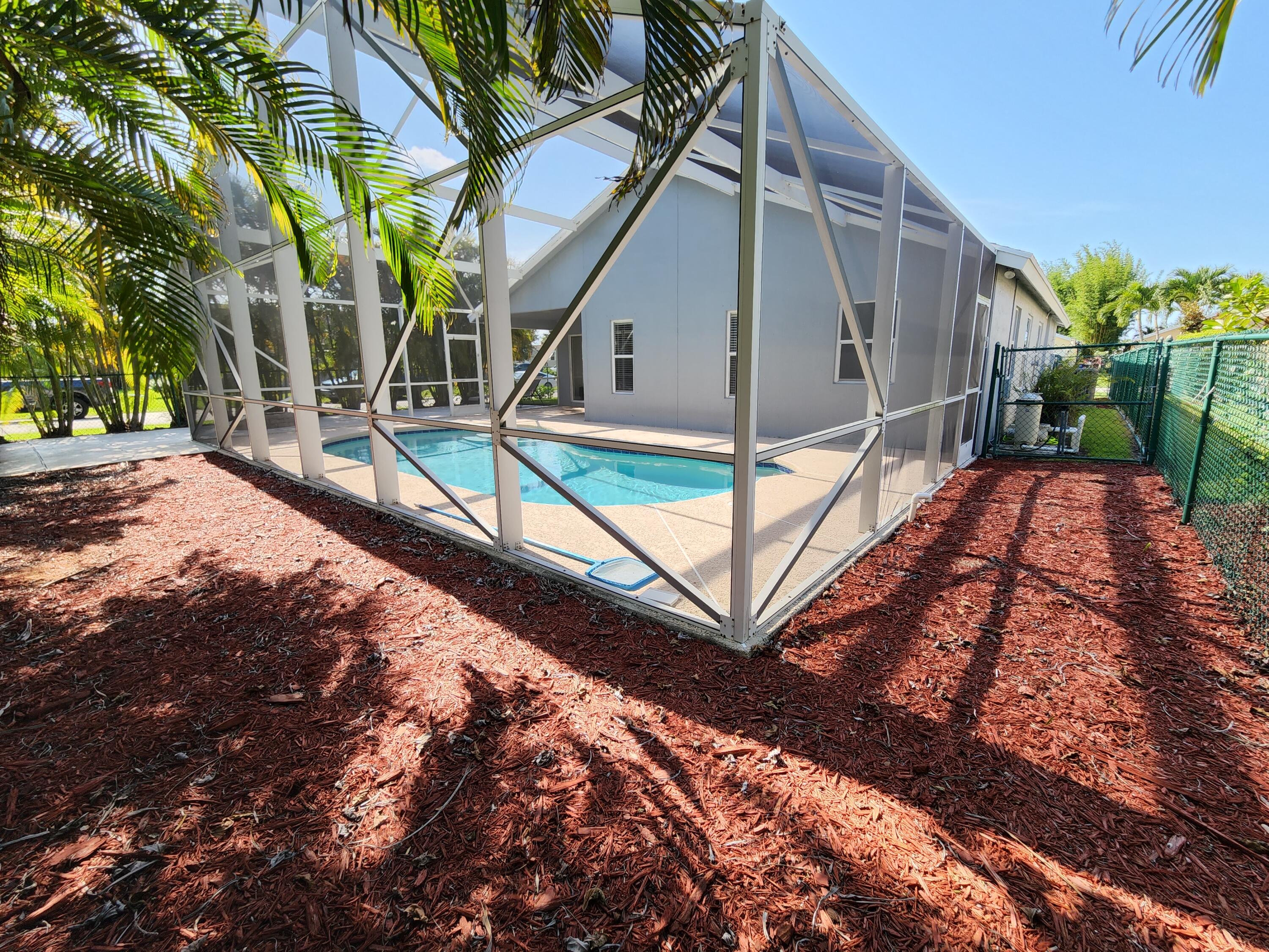 2464 Southwest Omega Way Stuart, FL 34997 - Photo 33 of 70 20220618_164701_Original