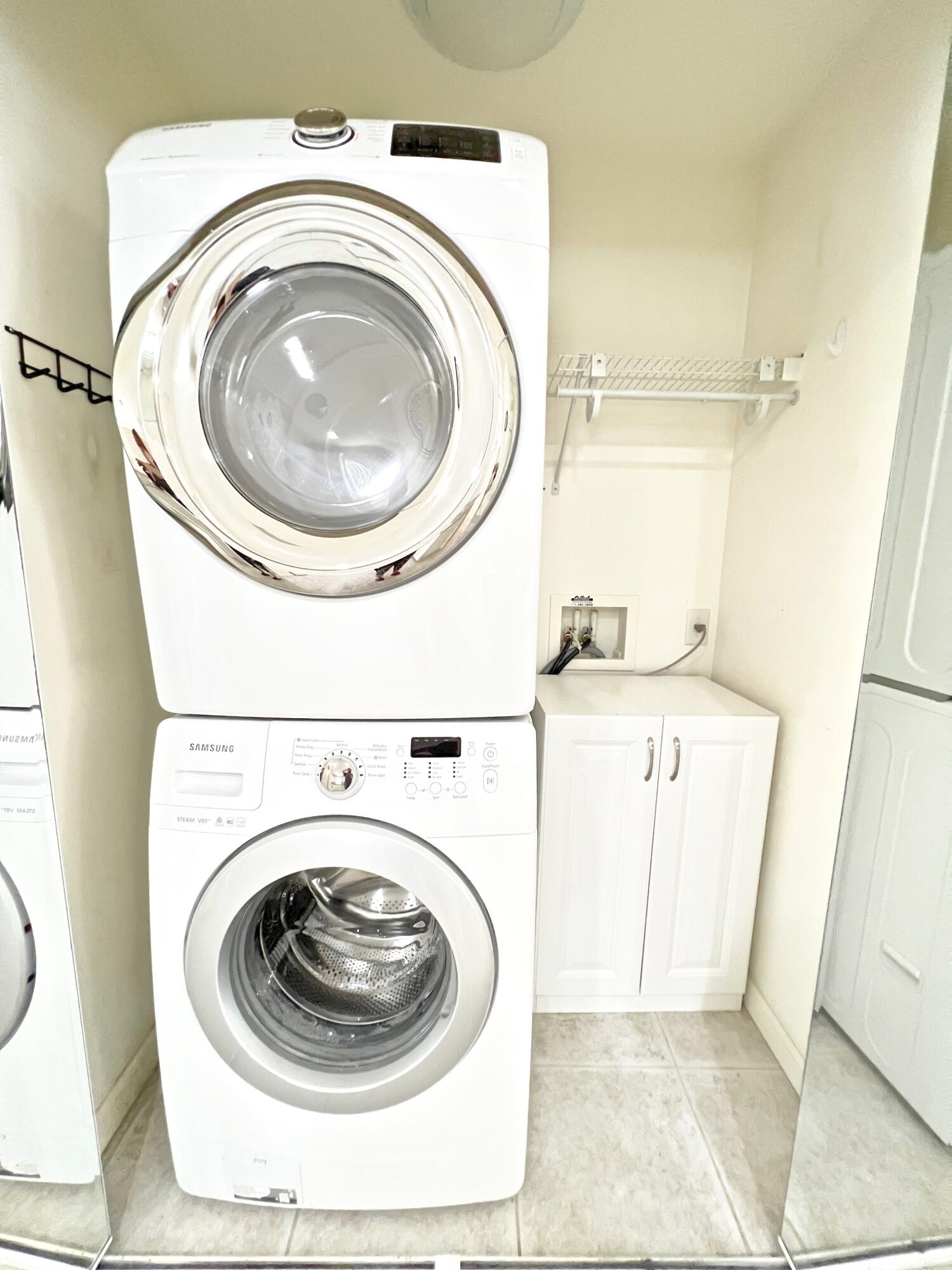 2464 Southwest Omega Way Stuart, FL 34997 - Photo 69 of 70 Laundry
