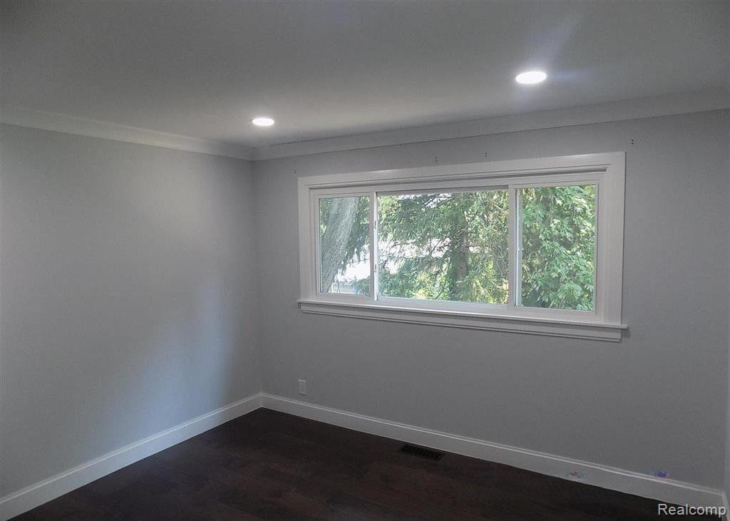 3350 Adams Road Troy, MI 48084 - Photo 13 of 21 Gallery Image 13