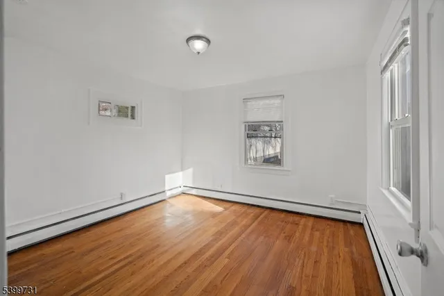 $2,800 | 120 Howard Avenue, Passaic, NJ 07055