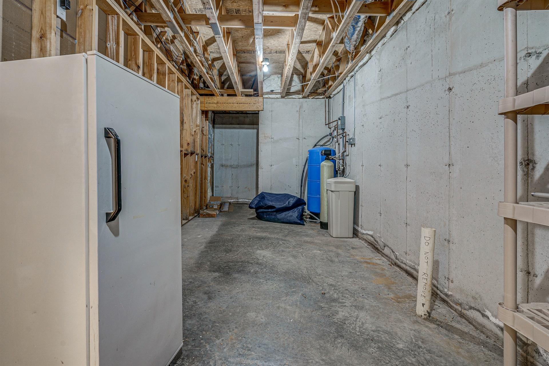 7969 Alpine Road Roanoke, VA 24019 - Photo 51 of 75 48-7969 Alpine Rd 048