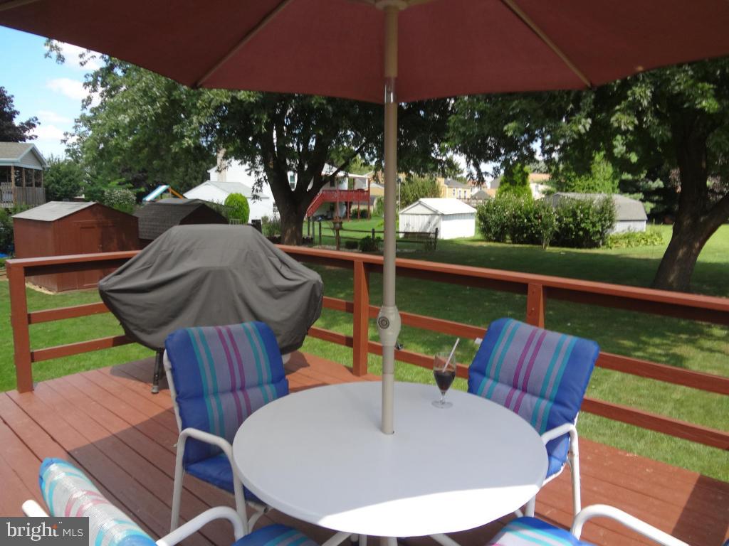116 Winter Hill Road Lititz, PA 17543 - Photo 19 of 30 a view of a chairs in patio of the house