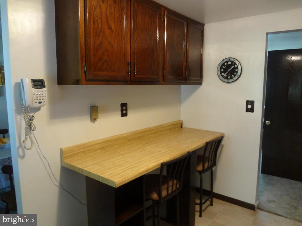 116 Winter Hill Road Lititz, PA 17543 - Photo 7 of 30 a kitchen with a table and chairs in it