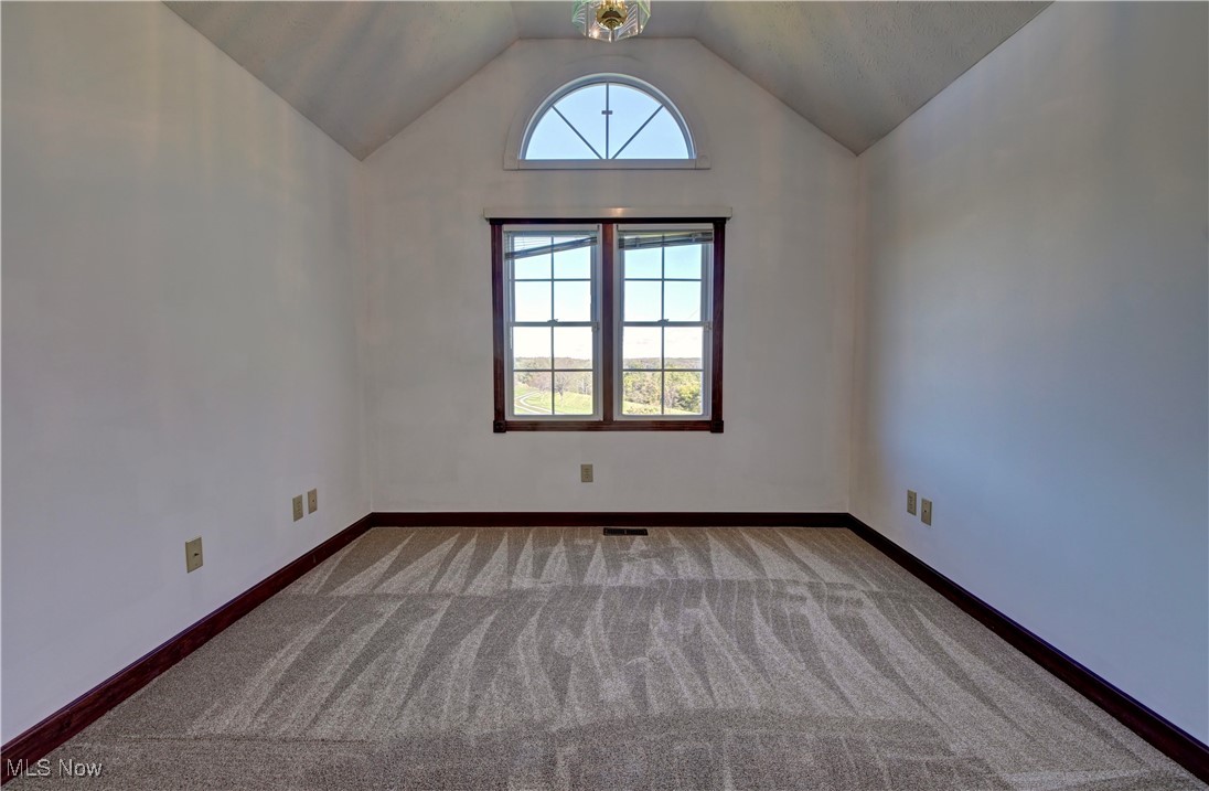 577 May Valley Road Southwest New Philadelphia, OH 44663 - Photo 18 of 40 Gallery Image 18