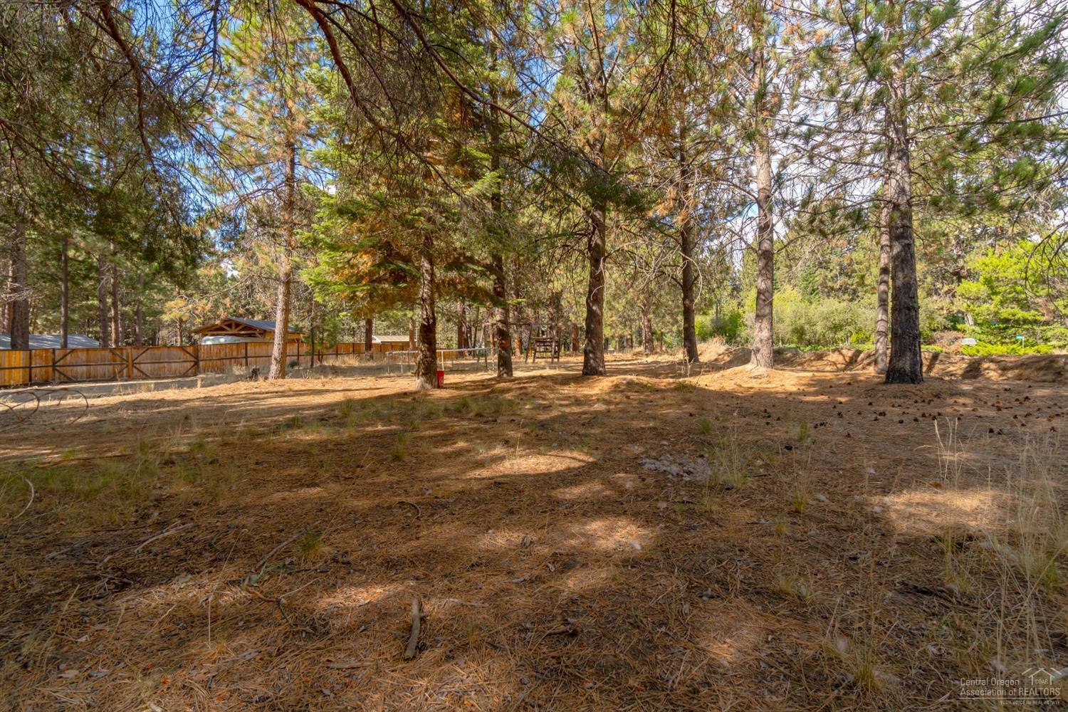 19245 Baker Road Bend, OR 97702 - Photo 3 of 25 Additional Photo