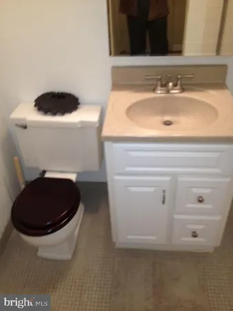 $161,000 | 604 South Washington Square, Unit 1301, Philadelphia, PA 19106