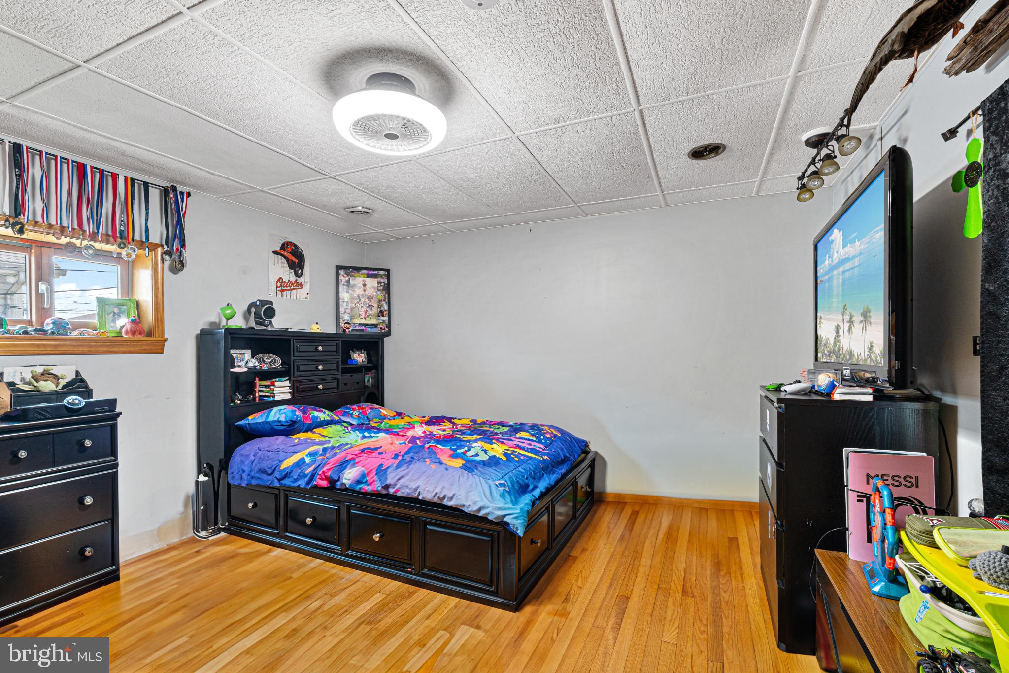 7118 River Drive Road Sparrows Point, MD 21219 - Photo 17 of 52 Vibrant bedroom with stylish decor.