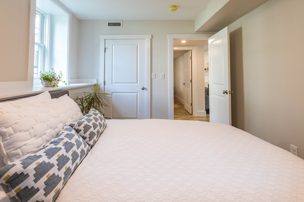 118-120 Spring Street, Unit 1 Watertown, MA 02472 - Photo 16 of 26