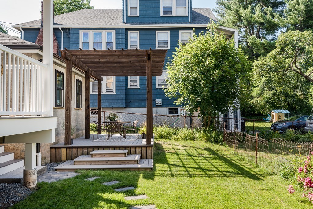 118-120 Spring Street, Unit 1 Watertown, MA 02472 - Photo 18 of 26