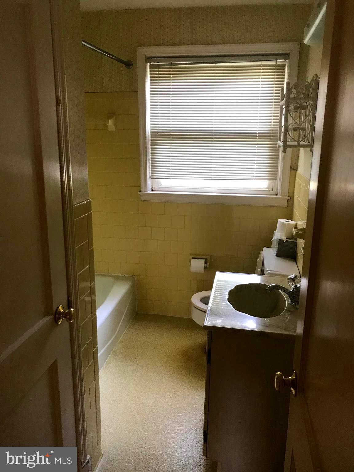 1257 Halstead Road Baltimore, MD 21234 - Photo 8 of 15 Upper Full Bath
