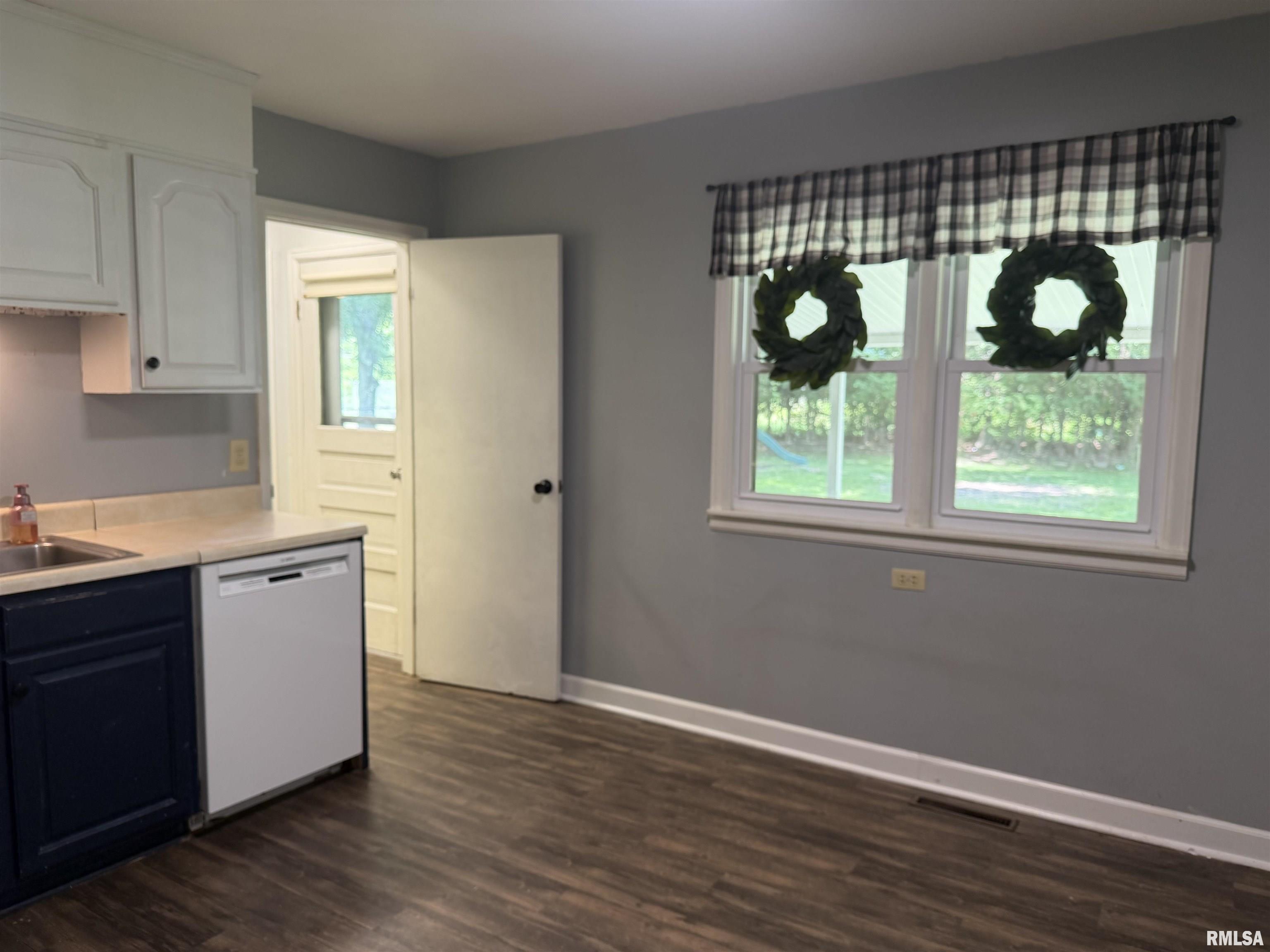 203 Jana Road Macomb, IL 61455 - Photo 14 of 42