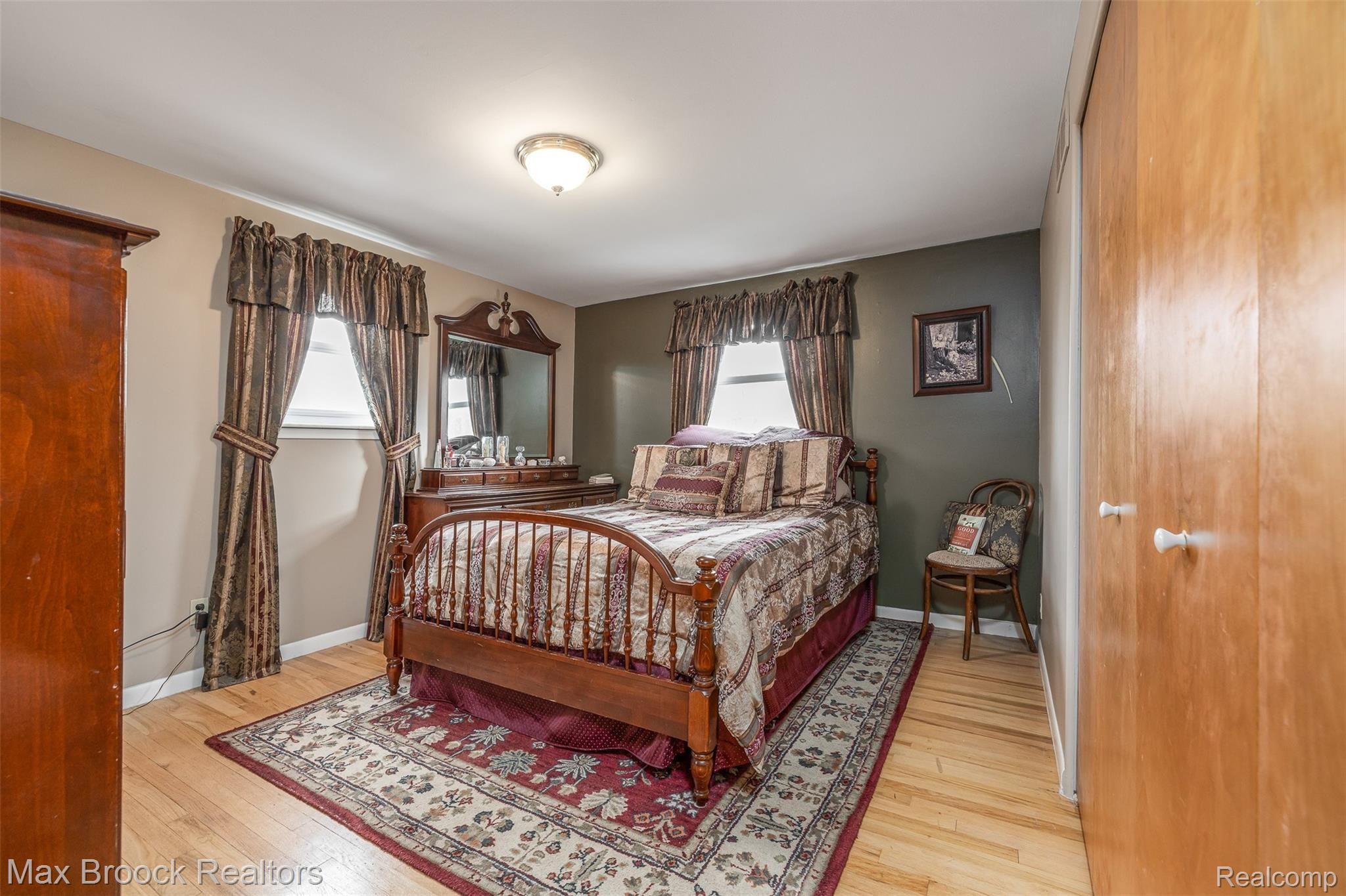 36071 Curtis Road Livonia, MI 48152 - Photo 15 of 29 2E2A9119-Edit.jpg