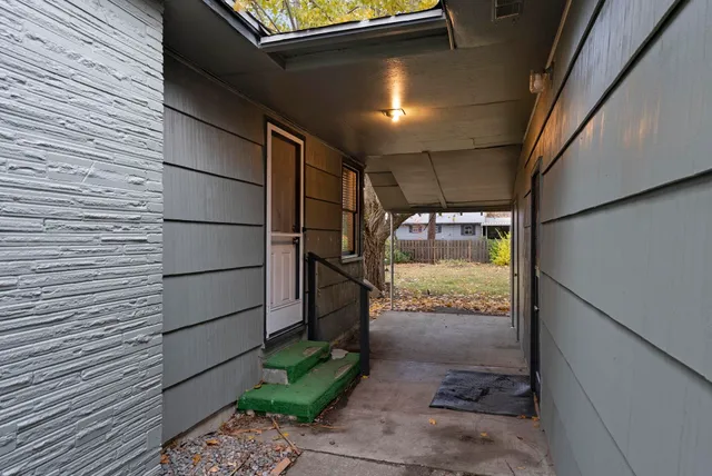 $425,000 | 1607 South McCabe Road, Spokane Valley, WA 99216