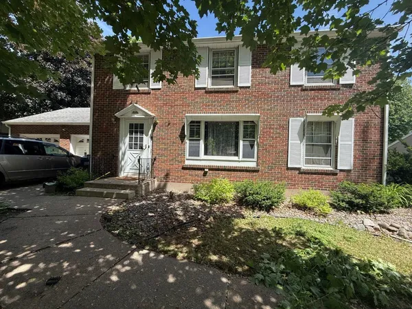 $319,000 | 166 North Clinton Avenue, Clintonville, WI 54929