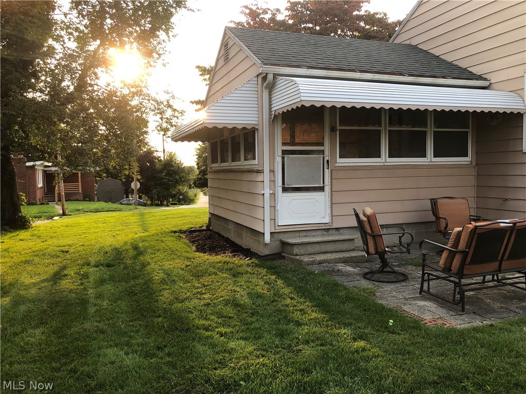 1883 8th Street Southwest Akron, OH 44314 - Photo 13 of 18