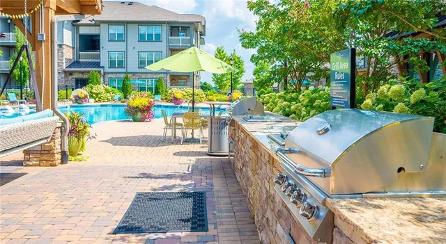 $1,463 | 1887 Duluth Highway, Unit 111121, Lawrenceville, GA 30043