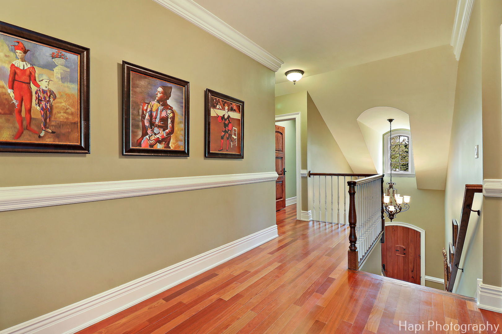 2158 Scott Road Northbrook, IL 60062 - Photo 26 of 57 a view of a hallway with wooden floor and furniture