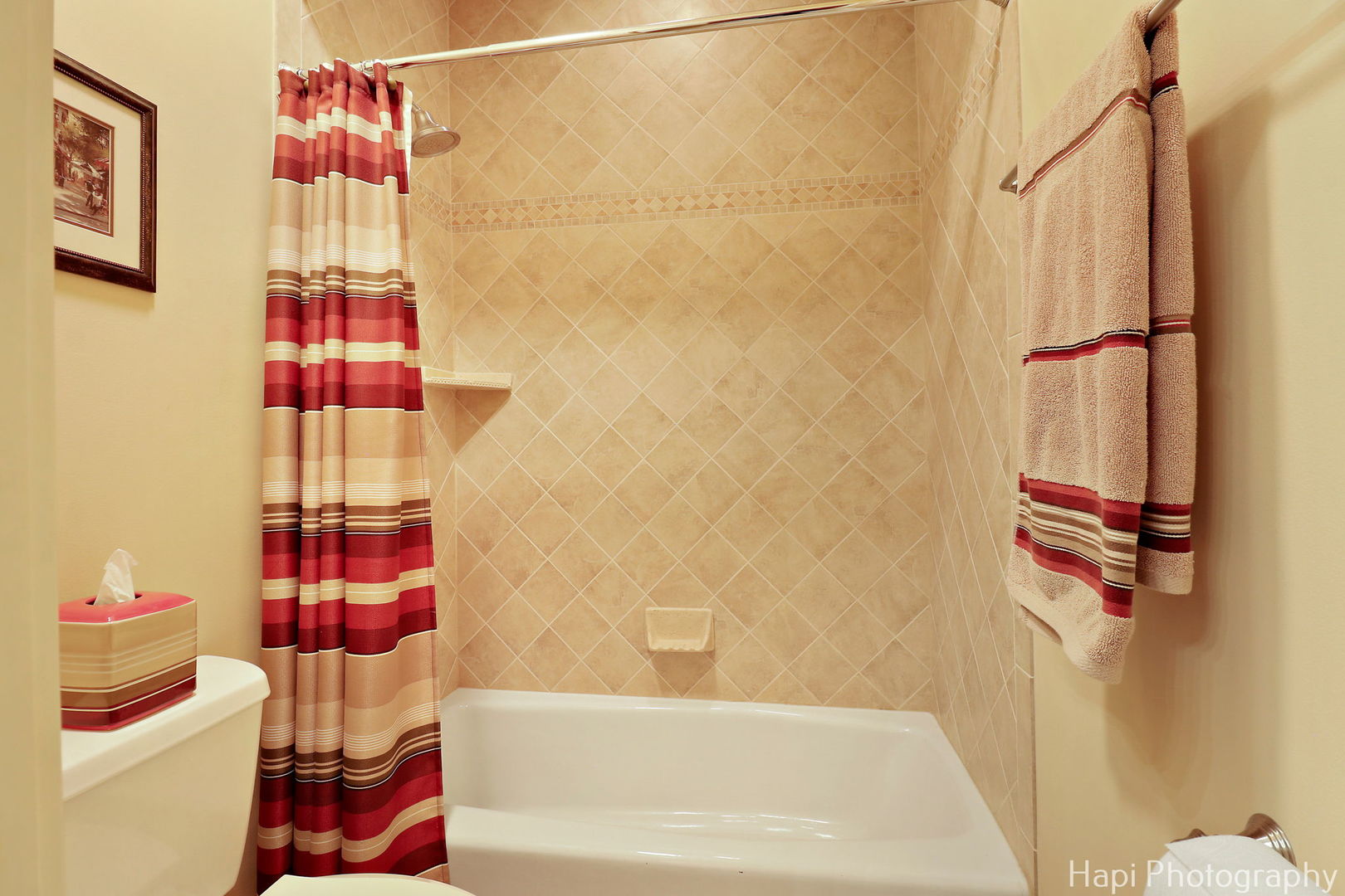 2158 Scott Road Northbrook, IL 60062 - Photo 37 of 57 a bathroom with a shower and a sink