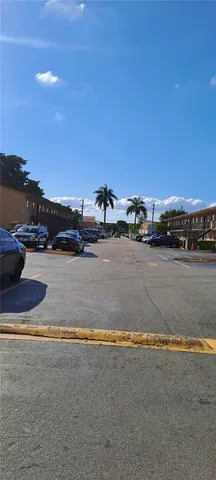 $2,200 | 5421 West 24th Avenue, Unit 71, Hialeah, FL 33016