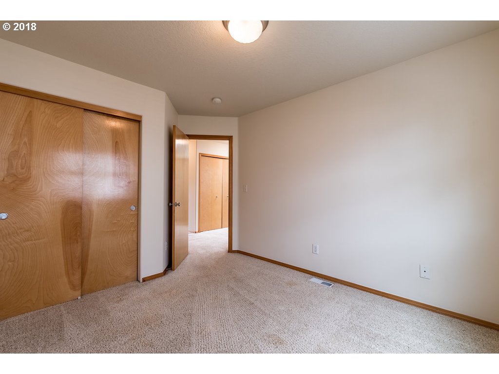 9919 North Decatur Street Portland, OR 97203 - Photo 18 of 23 Gallery Image 18