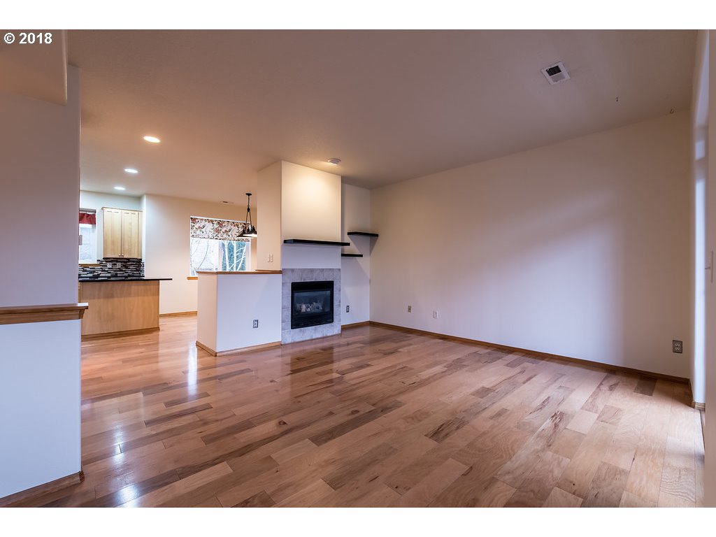 9919 North Decatur Street Portland, OR 97203 - Photo 5 of 23 Gallery Image 5