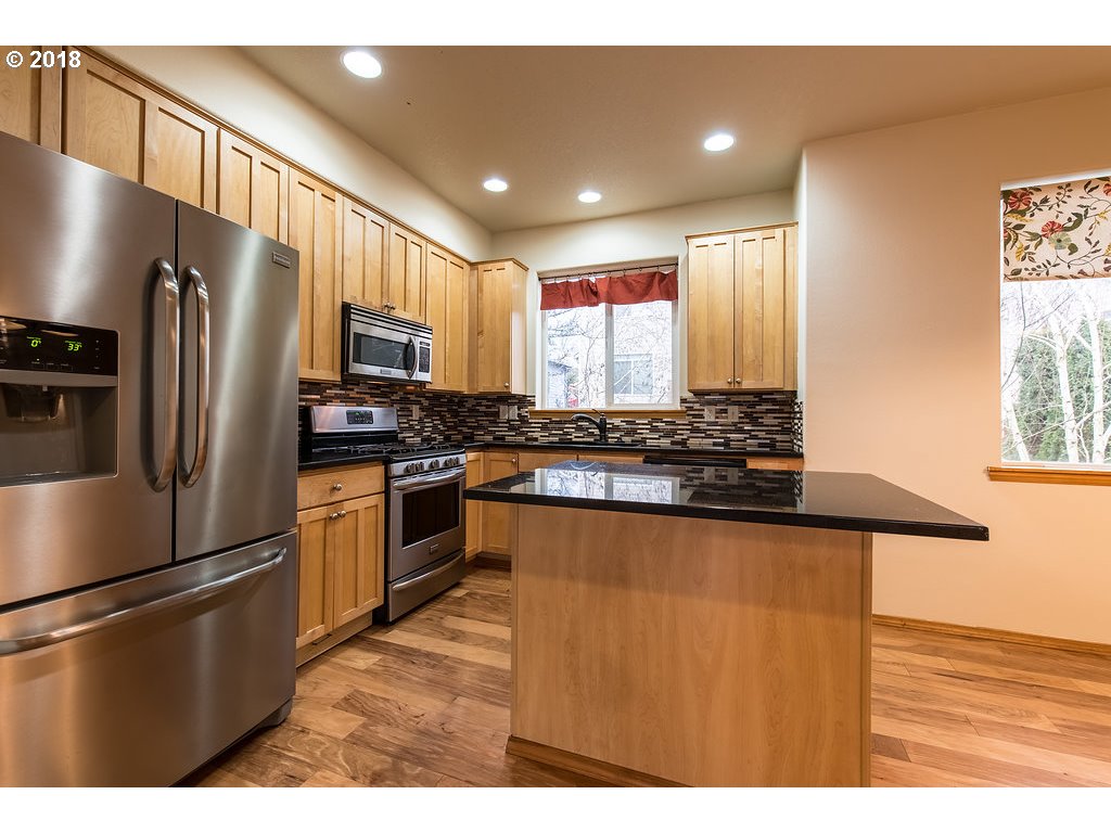 9919 North Decatur Street Portland, OR 97203 - Photo 10 of 23 Gallery Image 10