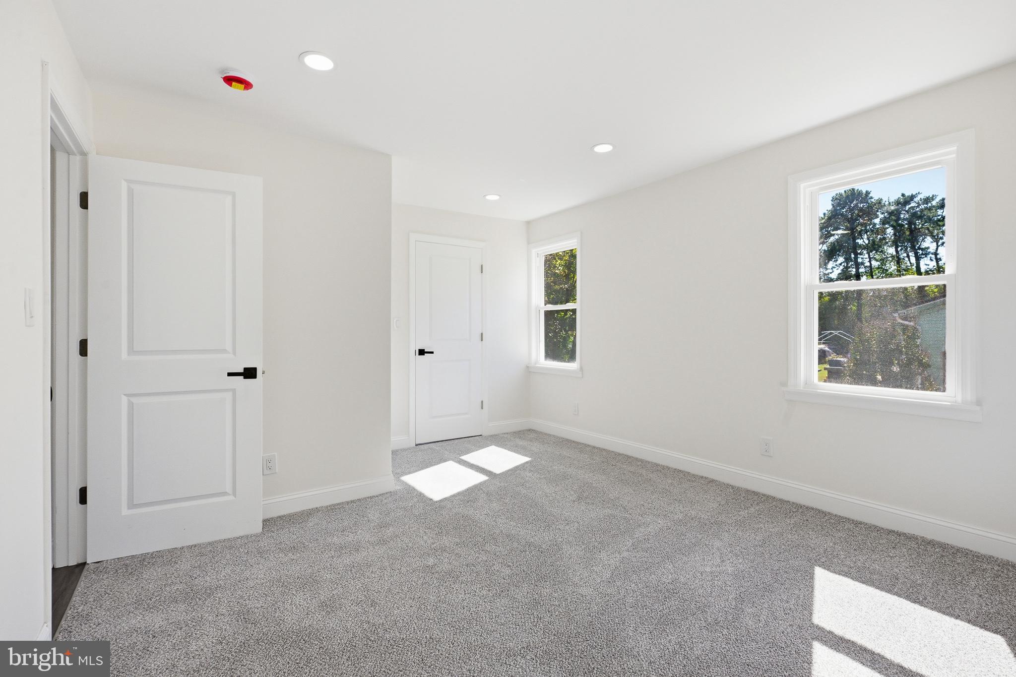 7 Sicklerville Road Sicklerville, NJ 08081 - Photo 16 of 27 Gallery Image 16