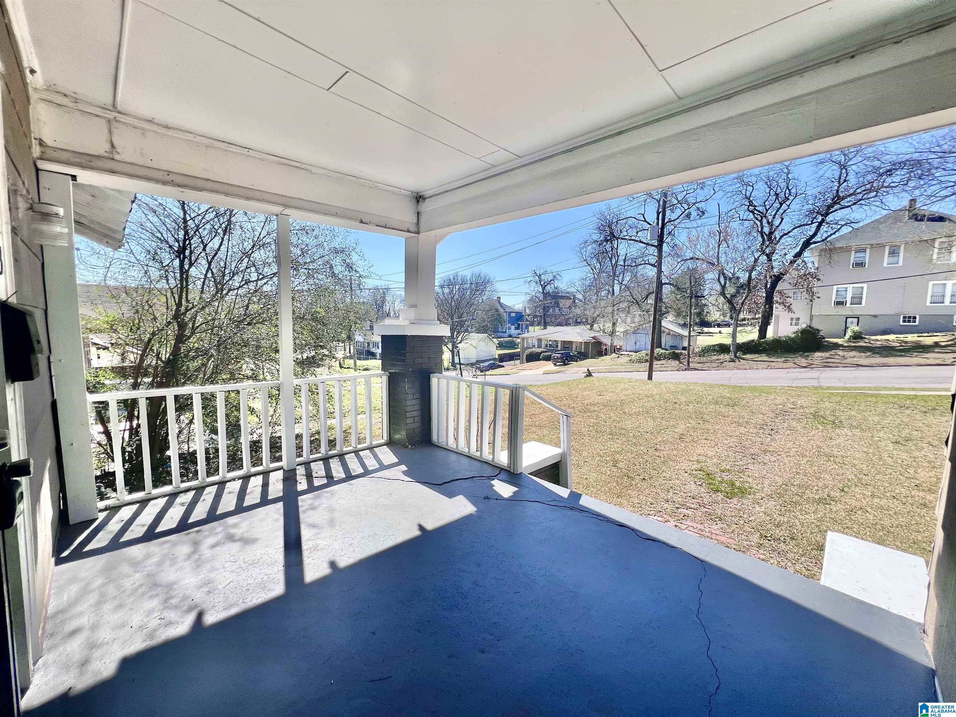 963 3rd Street West Birmingham, AL 35204 - Photo 3 of 16