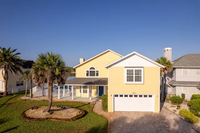 an aerial view of a ocean view