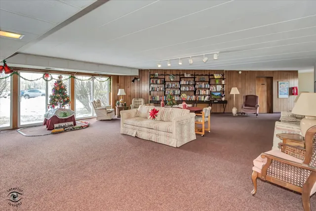 $179,000 | 2900 Maple Avenue, Unit 22A, Downers Grove, IL 60515