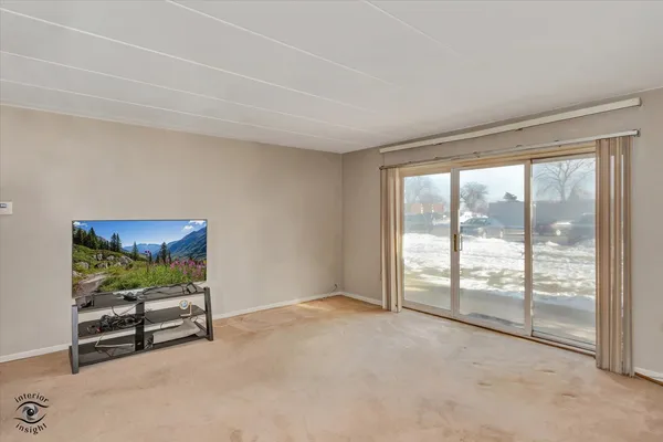 $170,000 | 2900 Maple Avenue, Unit 22A, Downers Grove, IL 60515