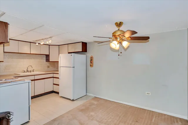 $179,000 | 2900 Maple Avenue, Unit 22A, Downers Grove, IL 60515