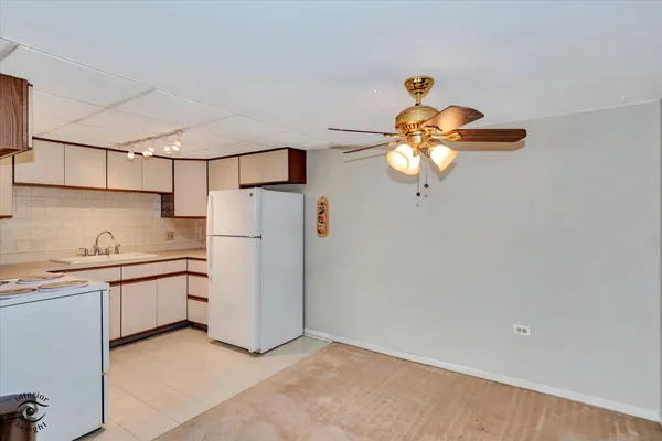 $170,000 | 2900 Maple Avenue, Unit 22A, Downers Grove, IL 60515