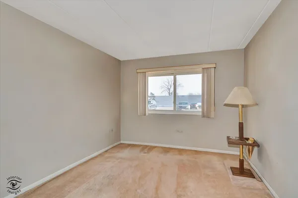 $170,000 | 2900 Maple Avenue, Unit 22A, Downers Grove, IL 60515