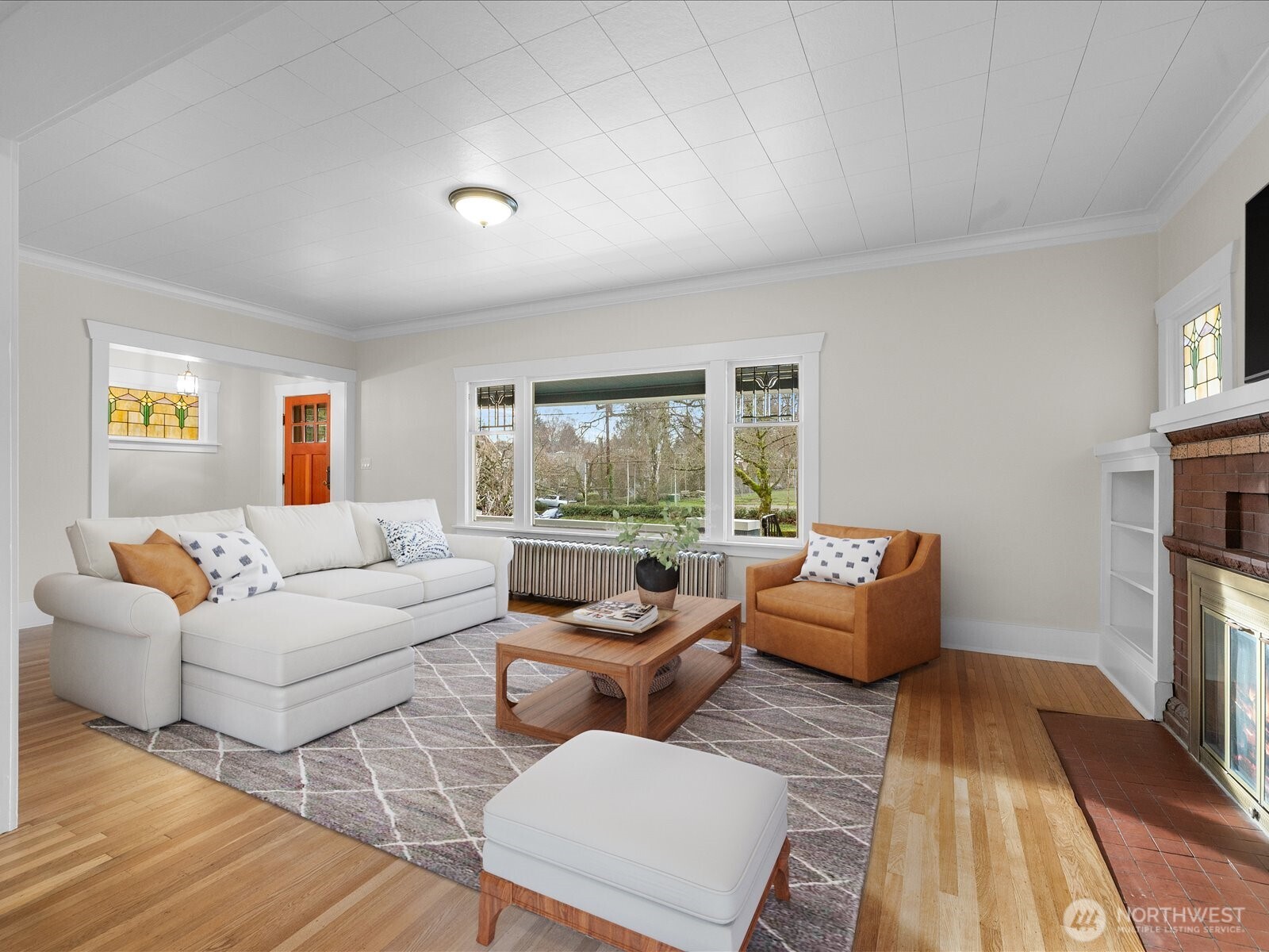 166 Newton Street Seattle, WA 98109 - Photo 8 of 25