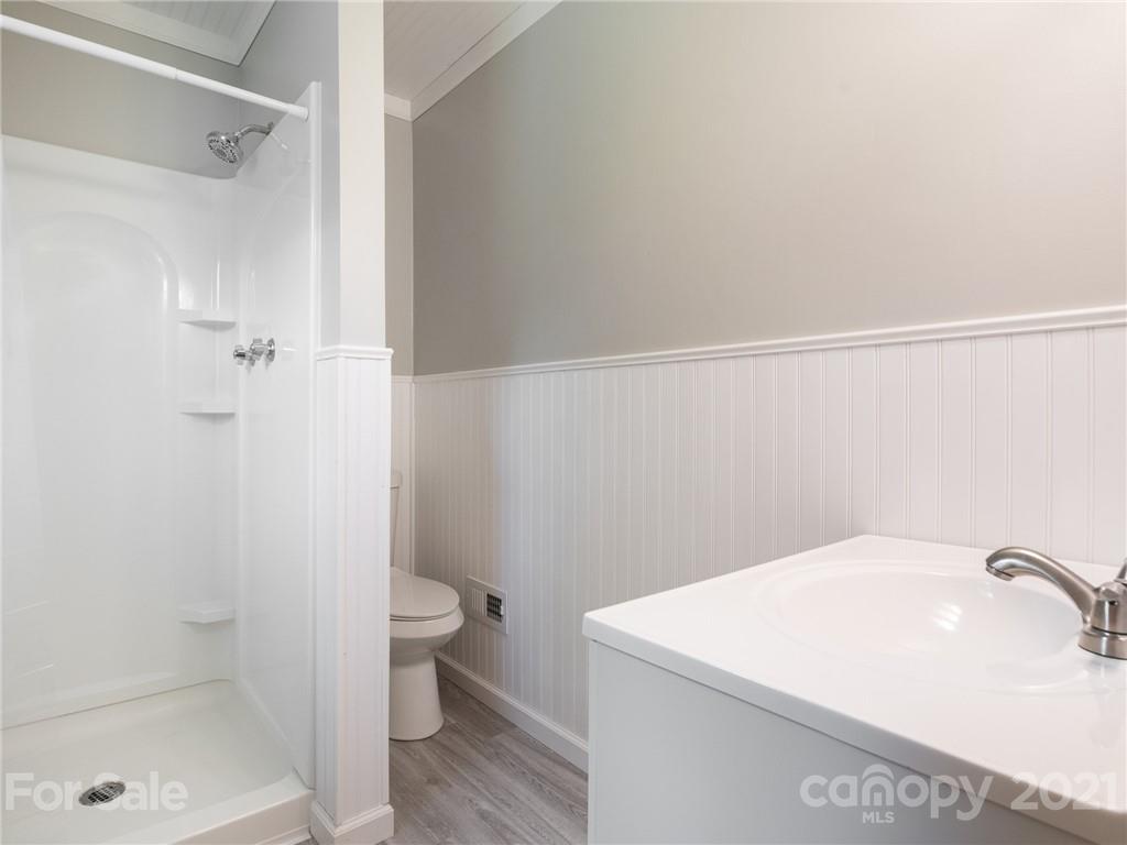 10116 Windrift Road Charlotte, NC 28215 - Photo 22 of 37 Gallery Image 22