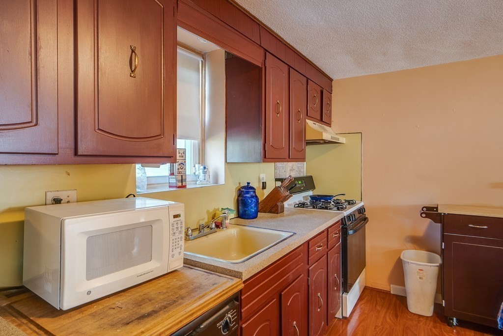 153 Lantern Road Revere, MA 02151 - Photo 34 of 42 Gallery Image 34