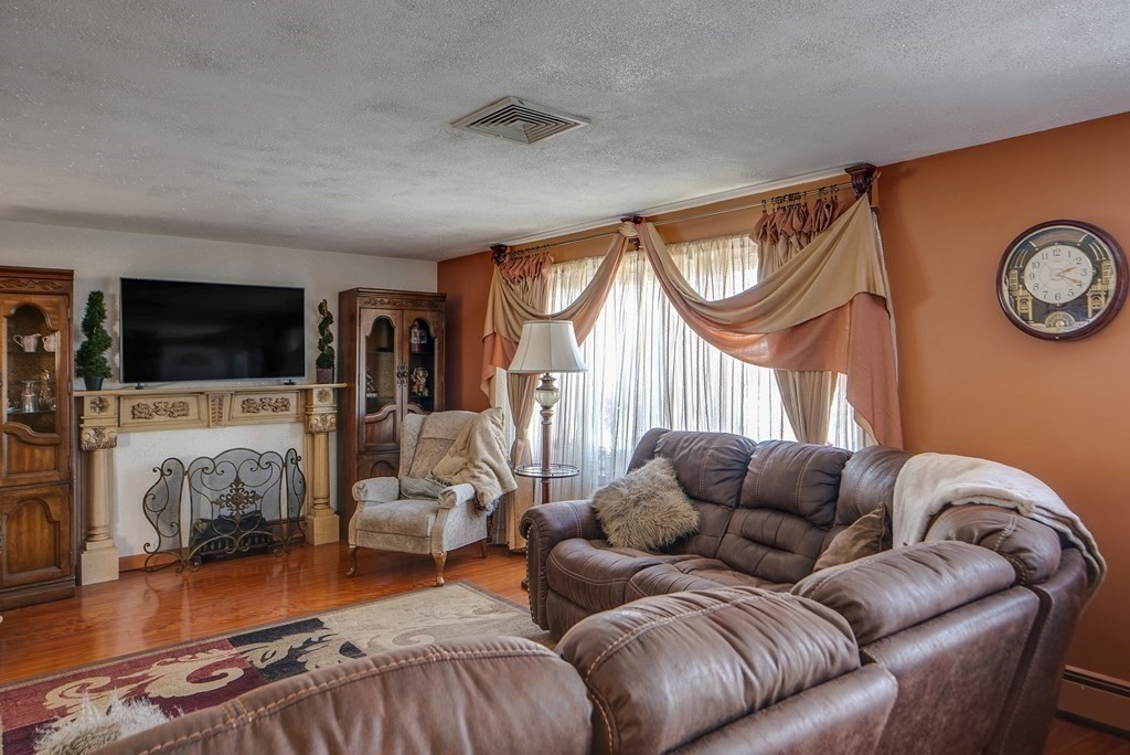 153 Lantern Road Revere, MA 02151 - Photo 6 of 42 Gallery Image 6