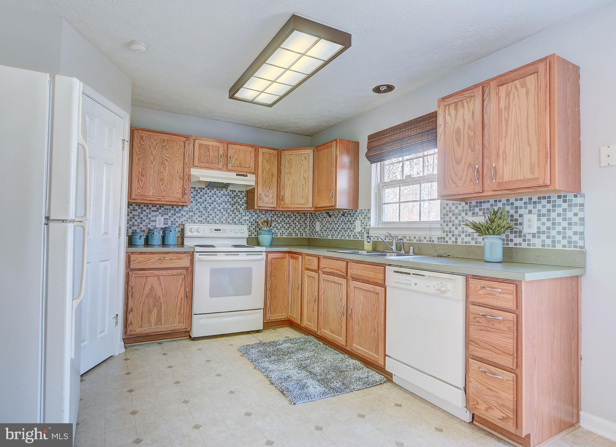 2832 Profitt Path Edgewood, MD 21040 - Photo 15 of 31 Kitchen