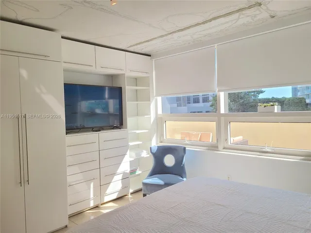 $585,000 | 3250 Northeast 1st Avenue, Unit 518, Miami, FL 33127