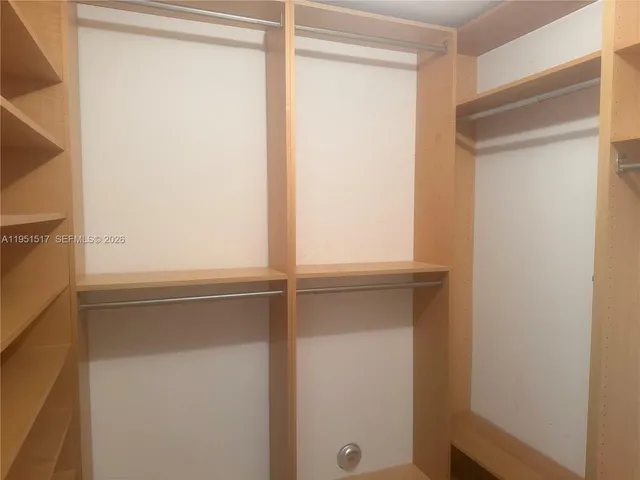 $585,000 | 3250 Northeast 1st Avenue, Unit 518, Miami, FL 33127