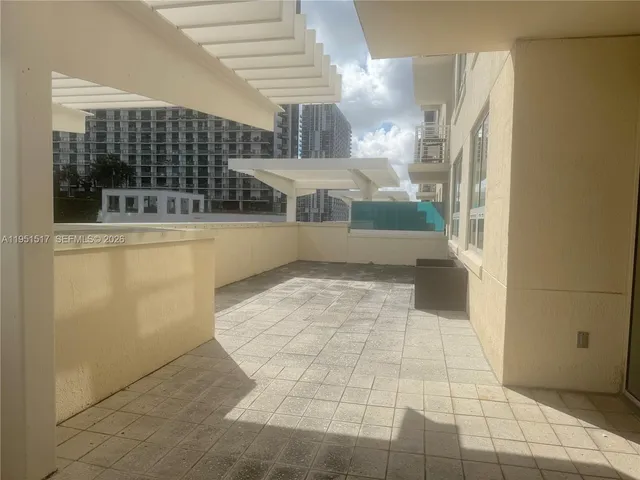 $585,000 | 3250 Northeast 1st Avenue, Unit 518, Miami, FL 33127